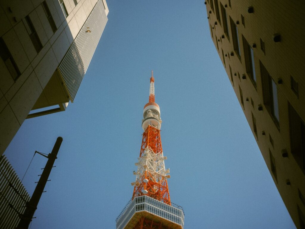 企業比較記事の業界実写イメージ
